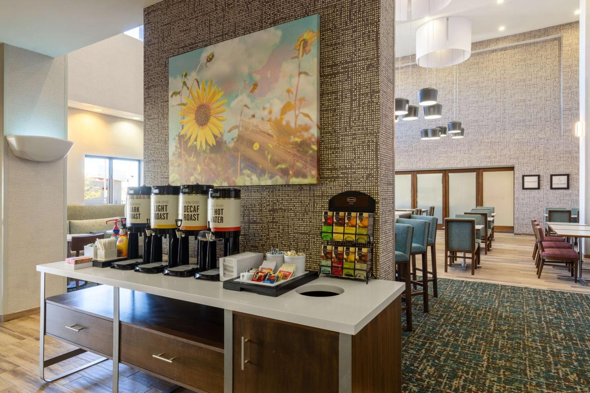 Hampton Inn & Suites Woodward Esterno foto