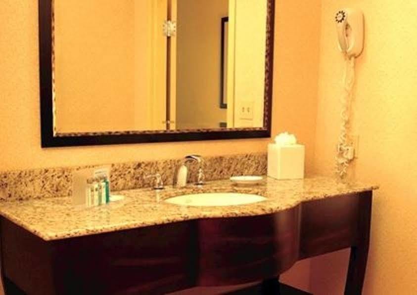 Hampton Inn & Suites Woodward Esterno foto